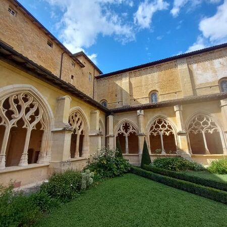 le périgord en logement insolite proche de Cadouin